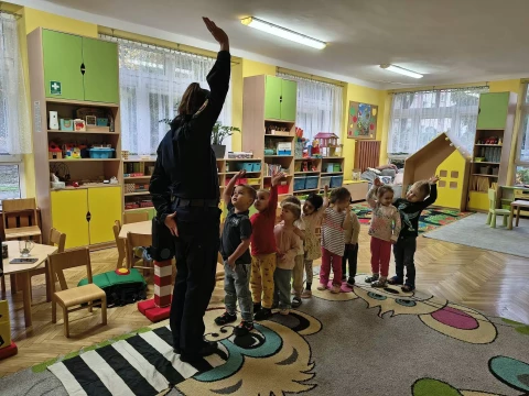 Bezpieczny przedszkolak - spotkanie ze Strażą Miejską!