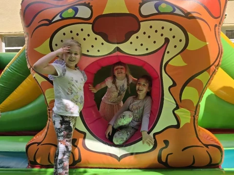 Dmuchańce -Skakańce w Lajkoniku!