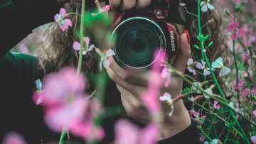 fot. Unsplash - Nicolas Ladino Silva Sesja foto wiosenna!